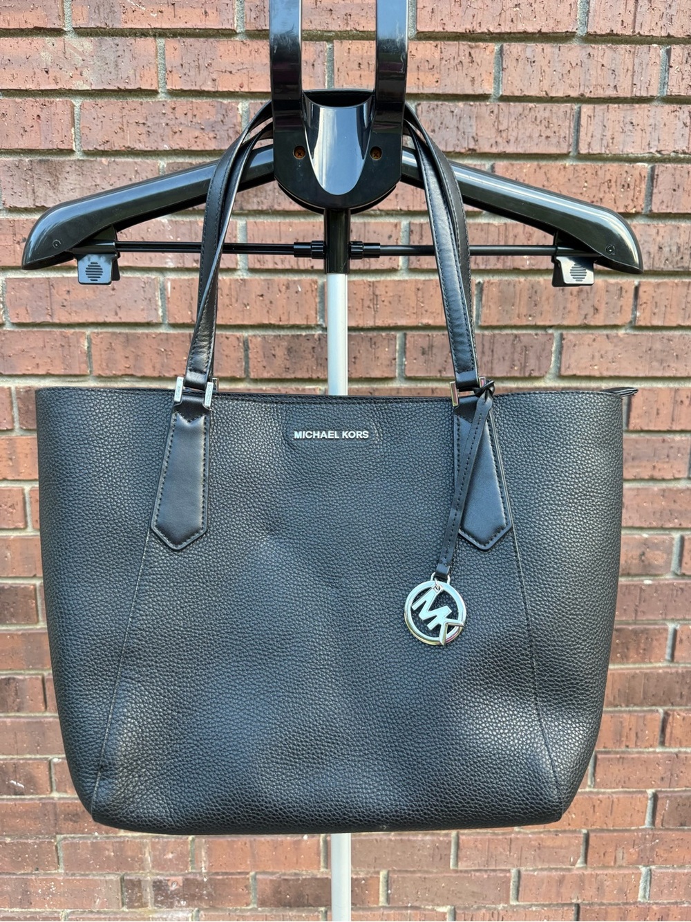 Michael Kors Kimberly Black Pebbled Leather Bonded Top Zip Shoulder Bag Tote EUC